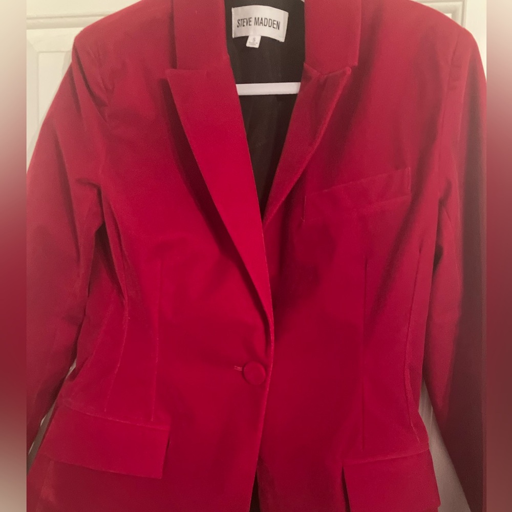 Steve Madden velvet jacket Size Small red